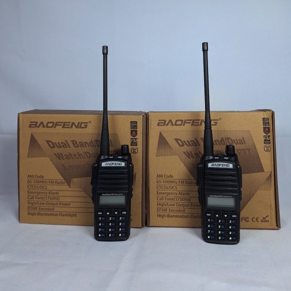 2 Way Baofeng UV 82 Walkie Talkie Radio call 10km